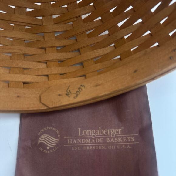 Longaberger basket wood inner engraved 2003 handmade woven company pamphlet - Picture 9 of 16